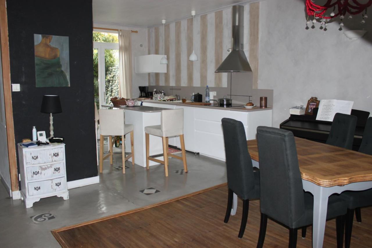 La Tropicale- Chambre D'Hote Au Calme น็องต์ ภายนอก รูปภาพ